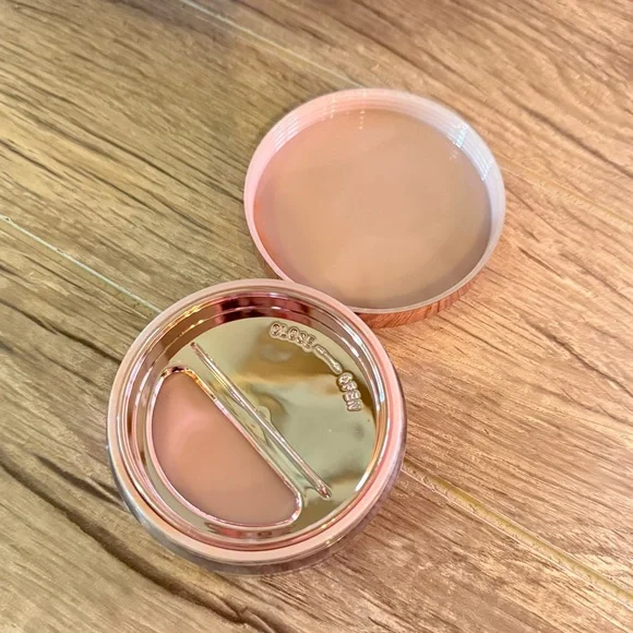 Jeffree Star Magic Star Caramel Setting Powder Makeup Lightweight Breathable NEW - Picture 4 of 7